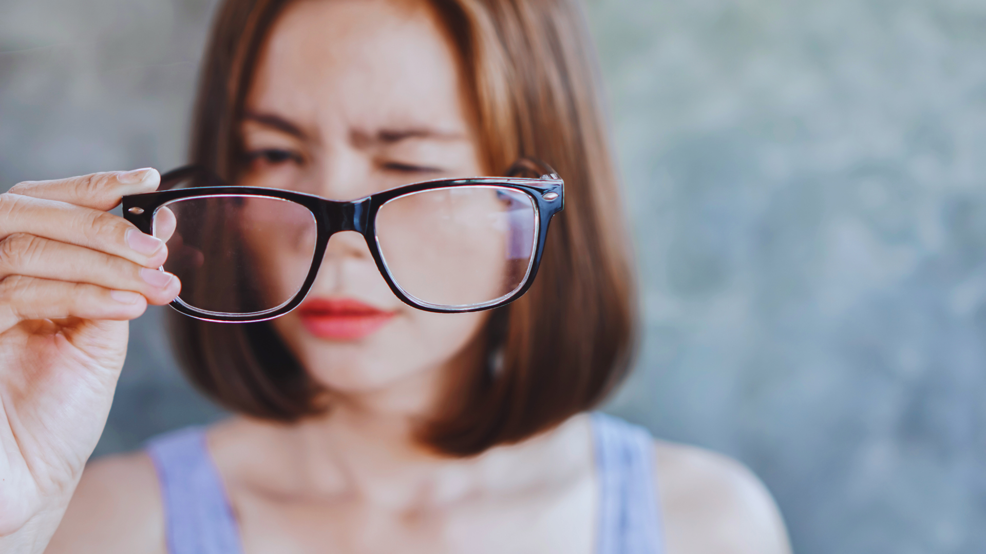 Do You Need Glasses? Signs and Symptoms to Watch For