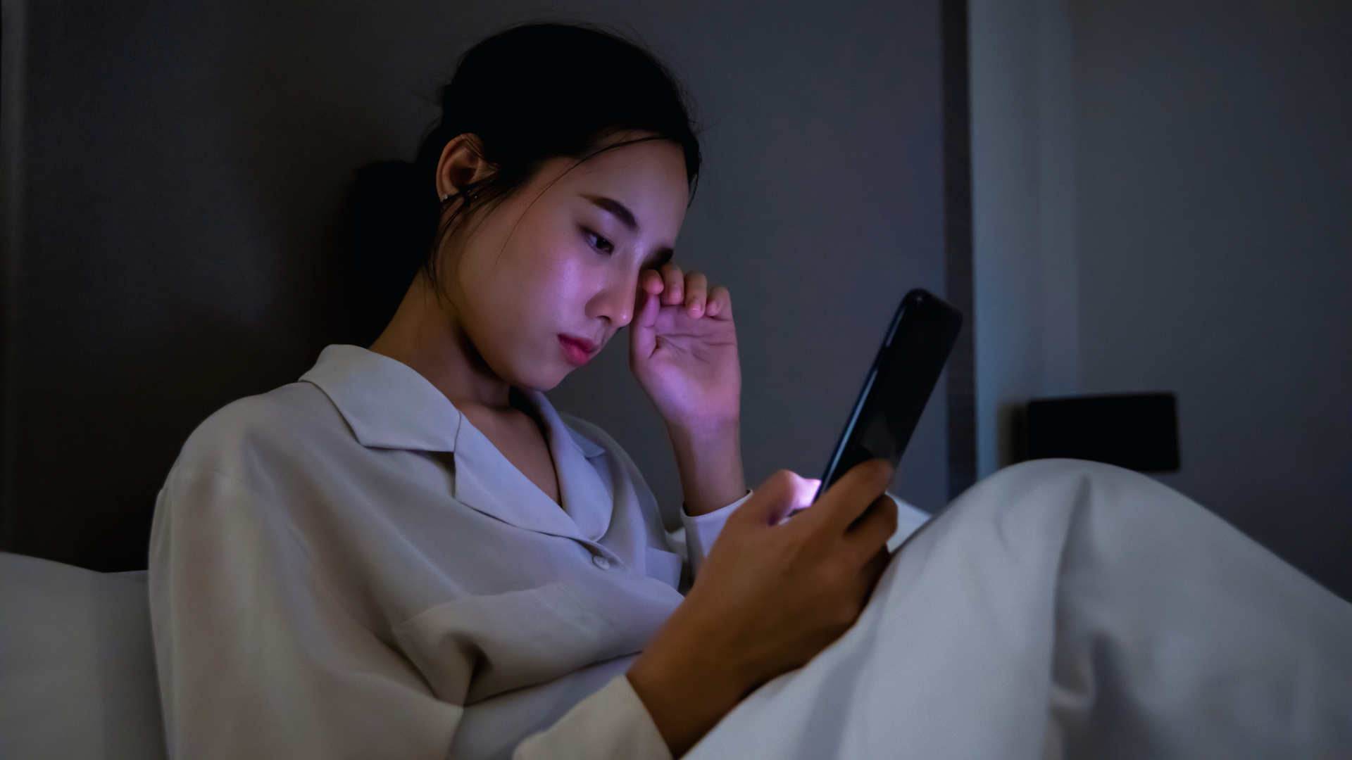 How to Reduce Screen Time Effects for Better Health and Productivity